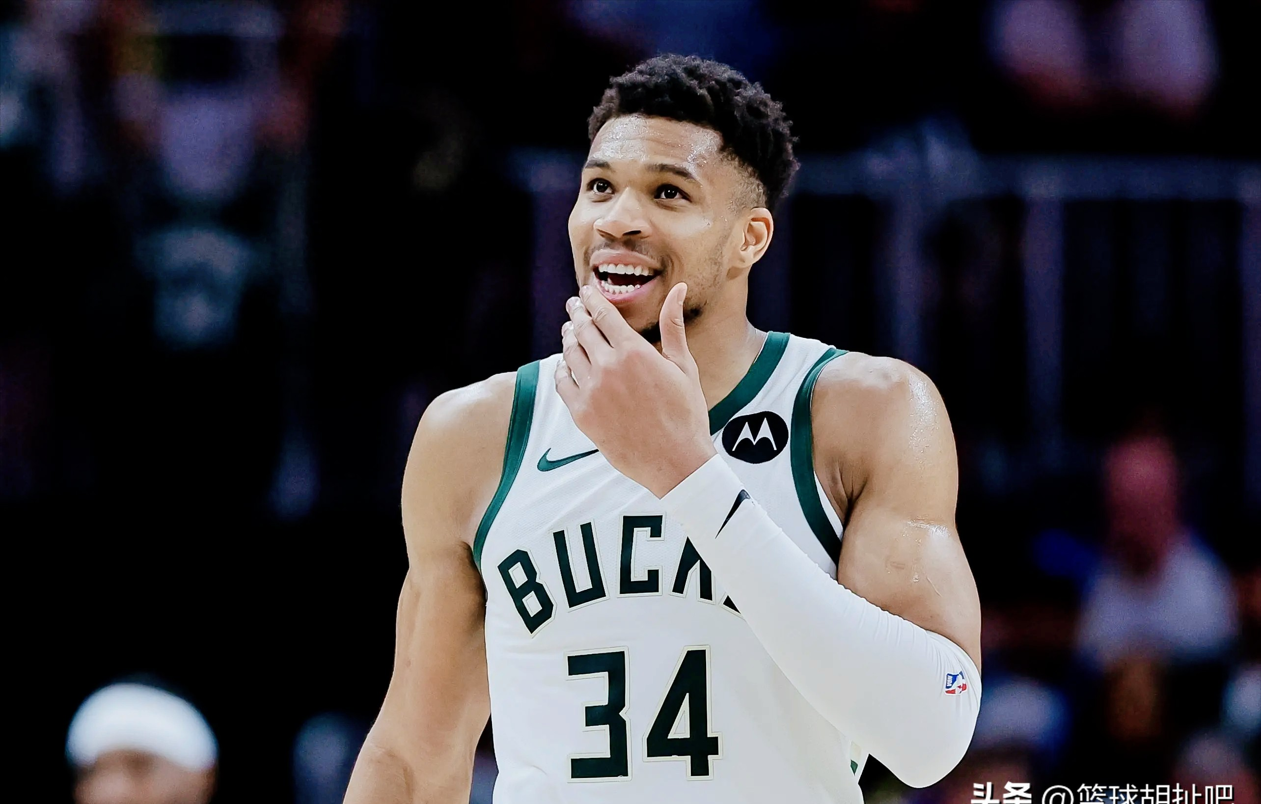 雄鹿关键时刻失误不断，球队憾负对手，成功用户其他只要.