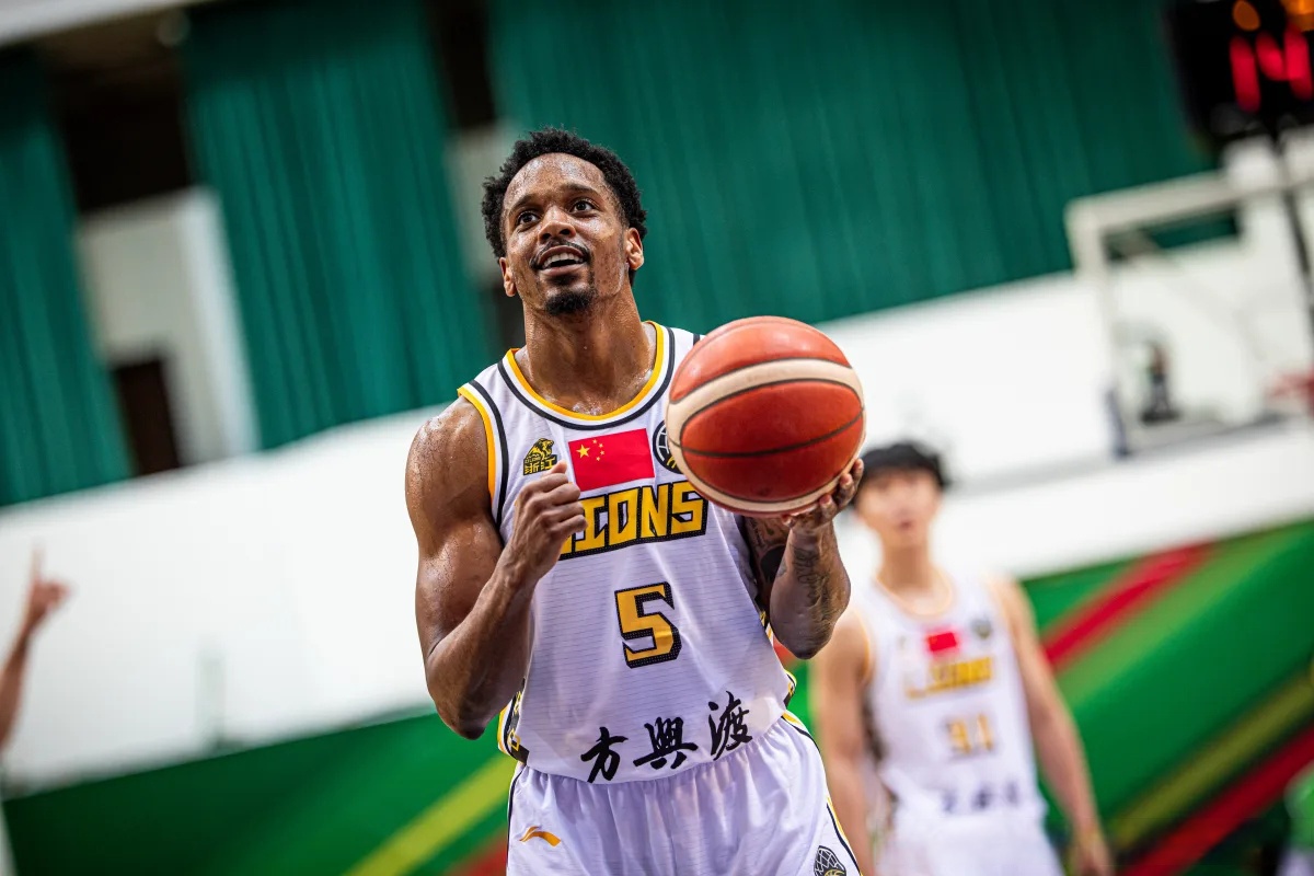 ayx app-风云突变广厦男篮转会期豪取连胜，NBA季后赛版图或变，底气十足，更衣室氛围转暖-ayx app